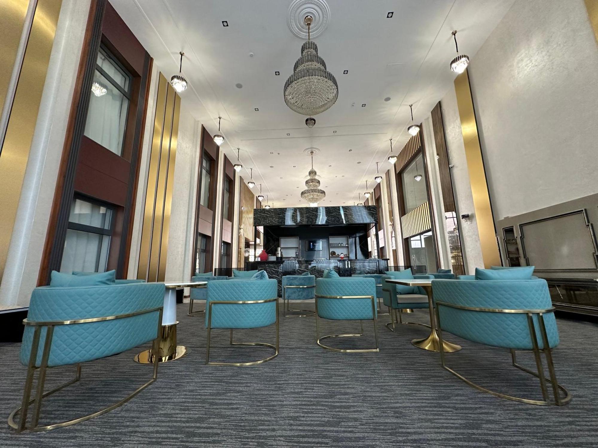 Art Royal Hotel Tasjkent Buitenkant foto